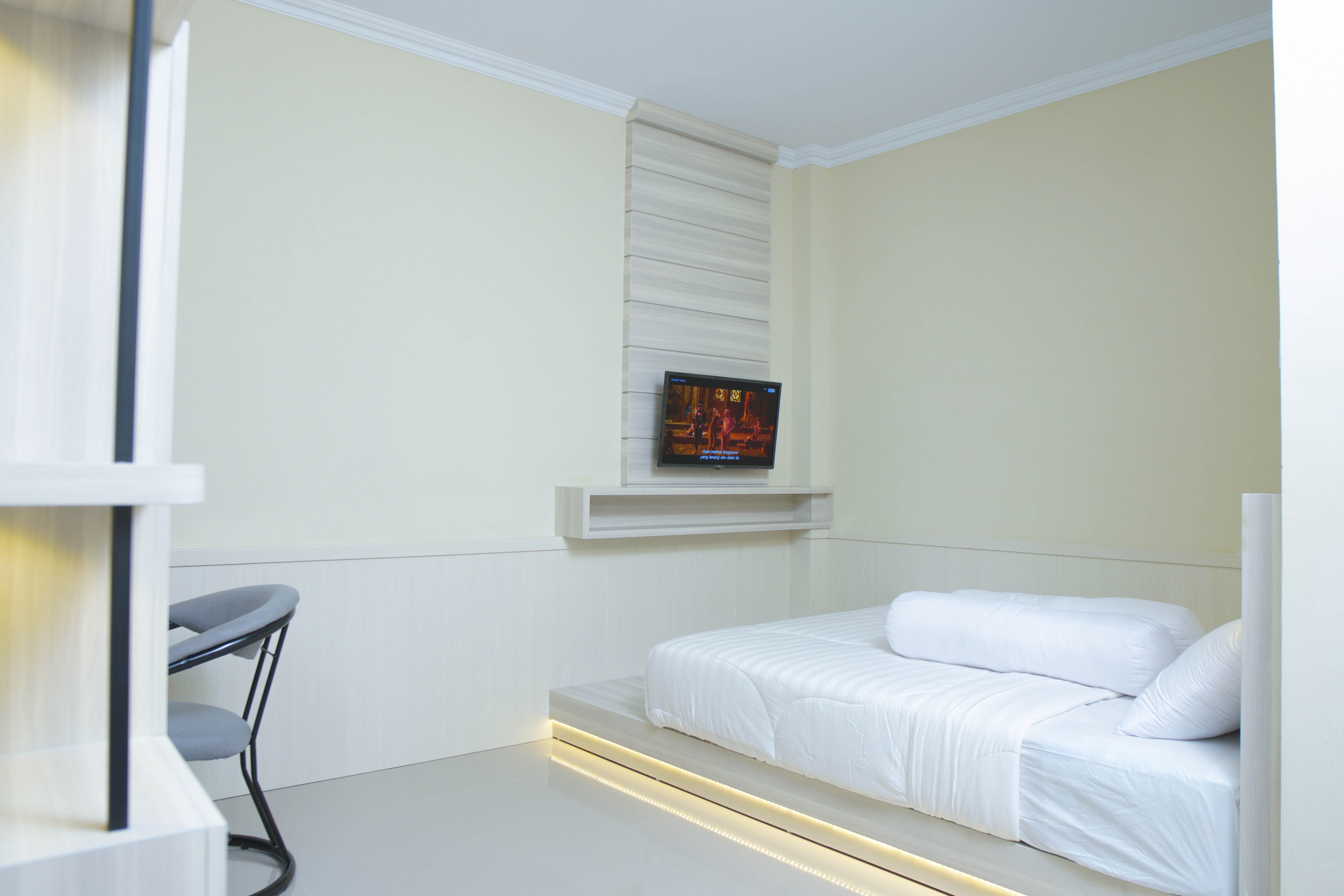 Djuragan Kamar Teduh Image