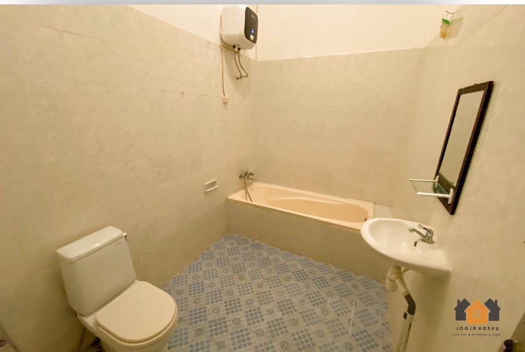 DJURAGAN KAMAR TAJEM Image