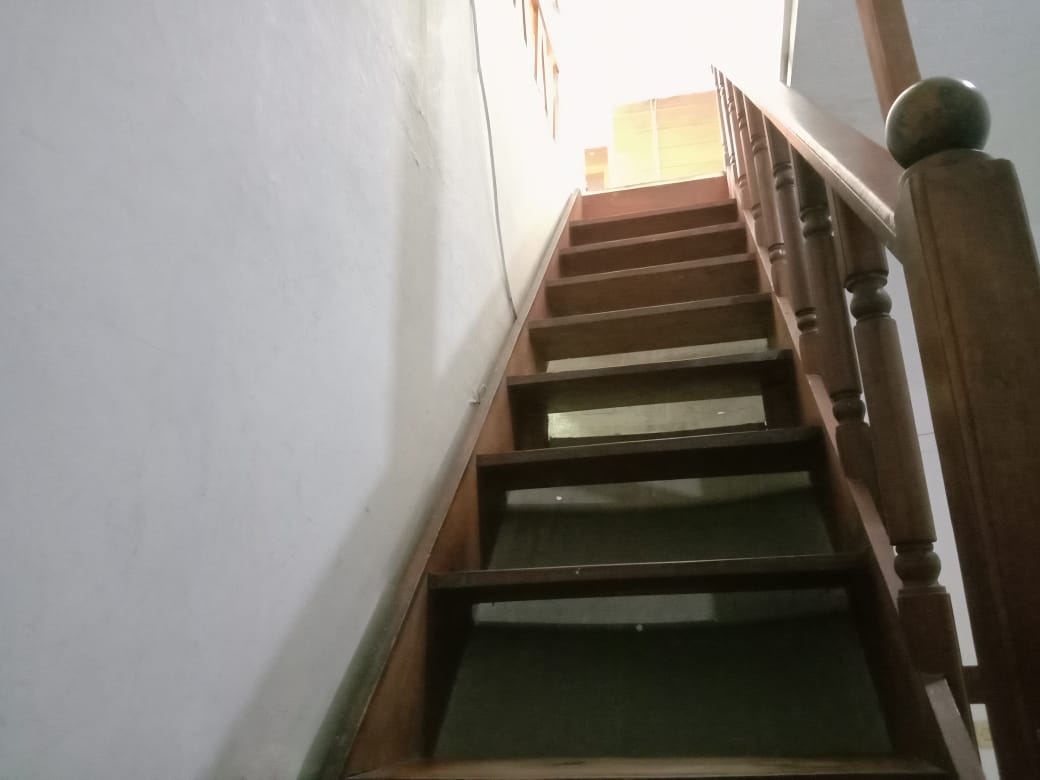 Eya dan Eza kost Image