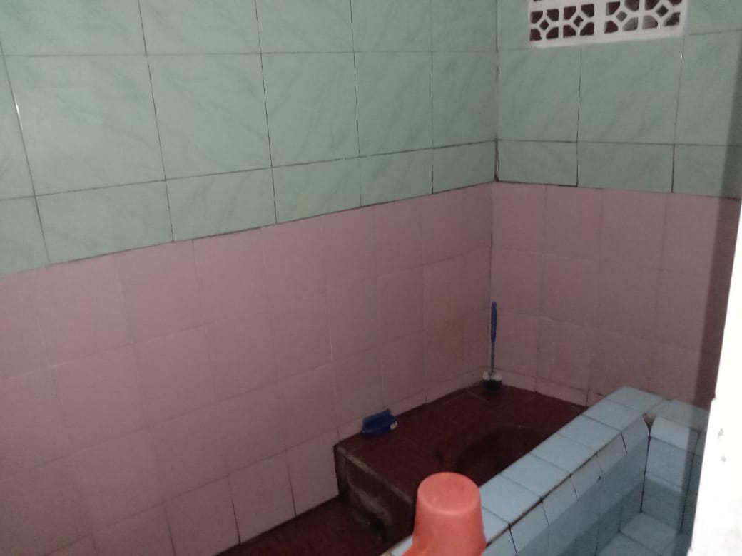 Eya dan Eza kost Image