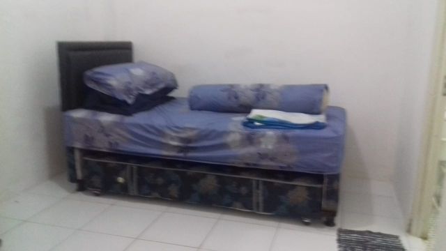 kost slipi Image
