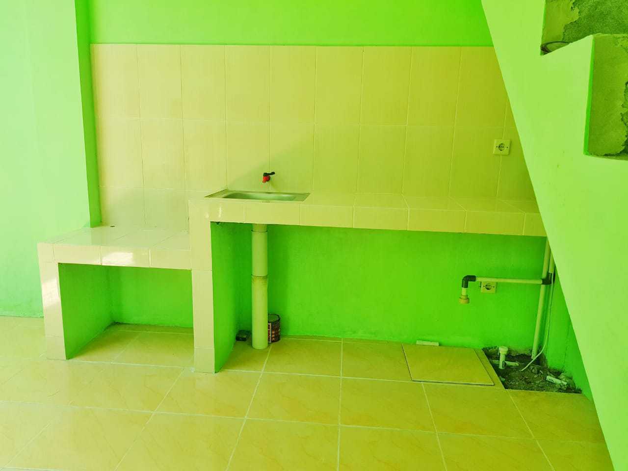 kost green house Image