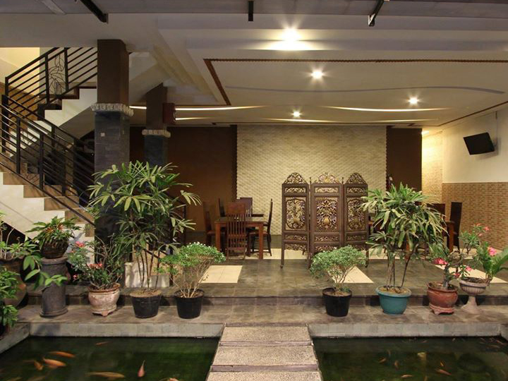 Griya Desa Hotel Image