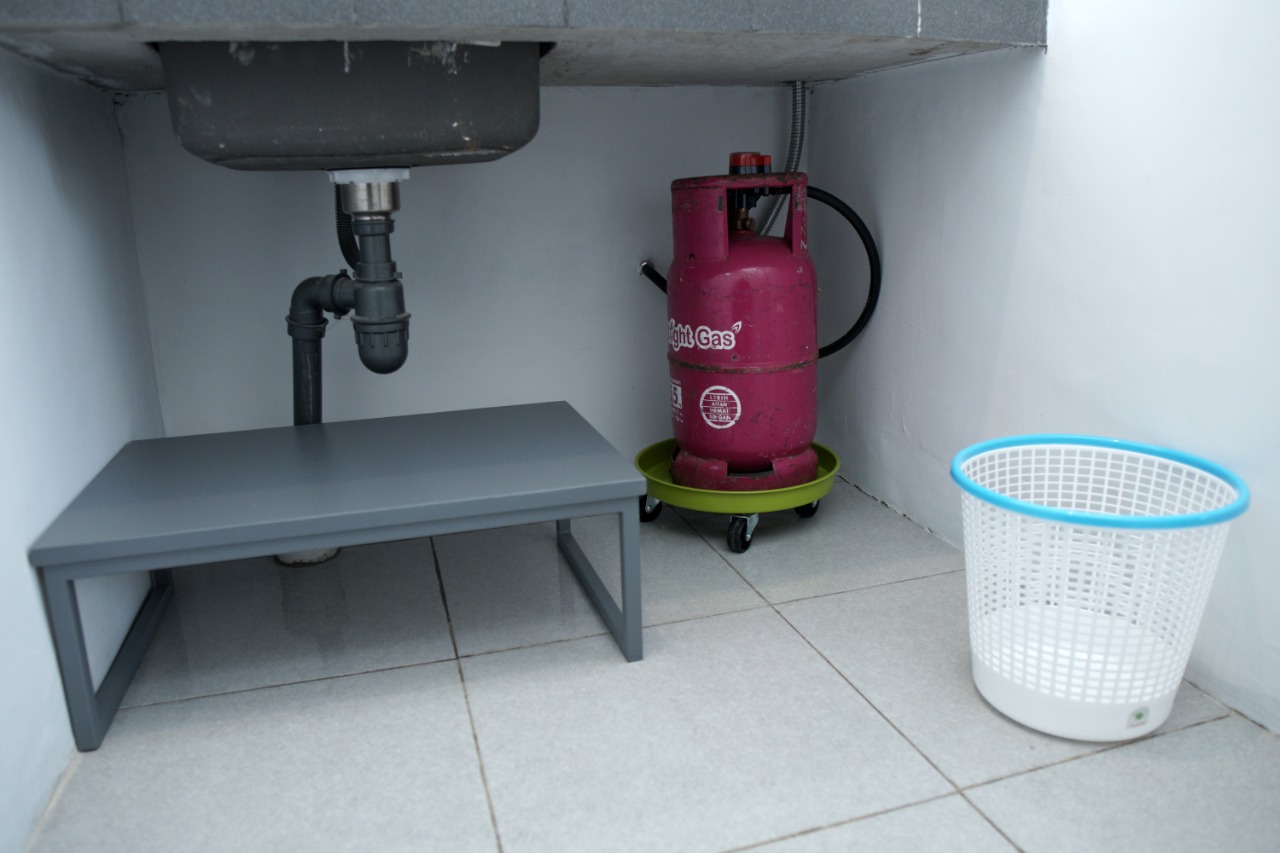 Djuragan Kamar Nogotirto Image