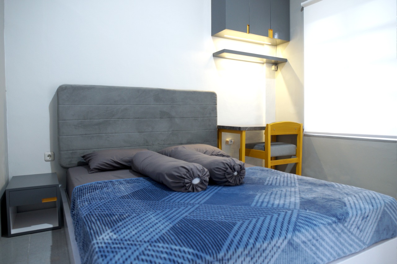 Djuragan Kamar Nogotirto Image