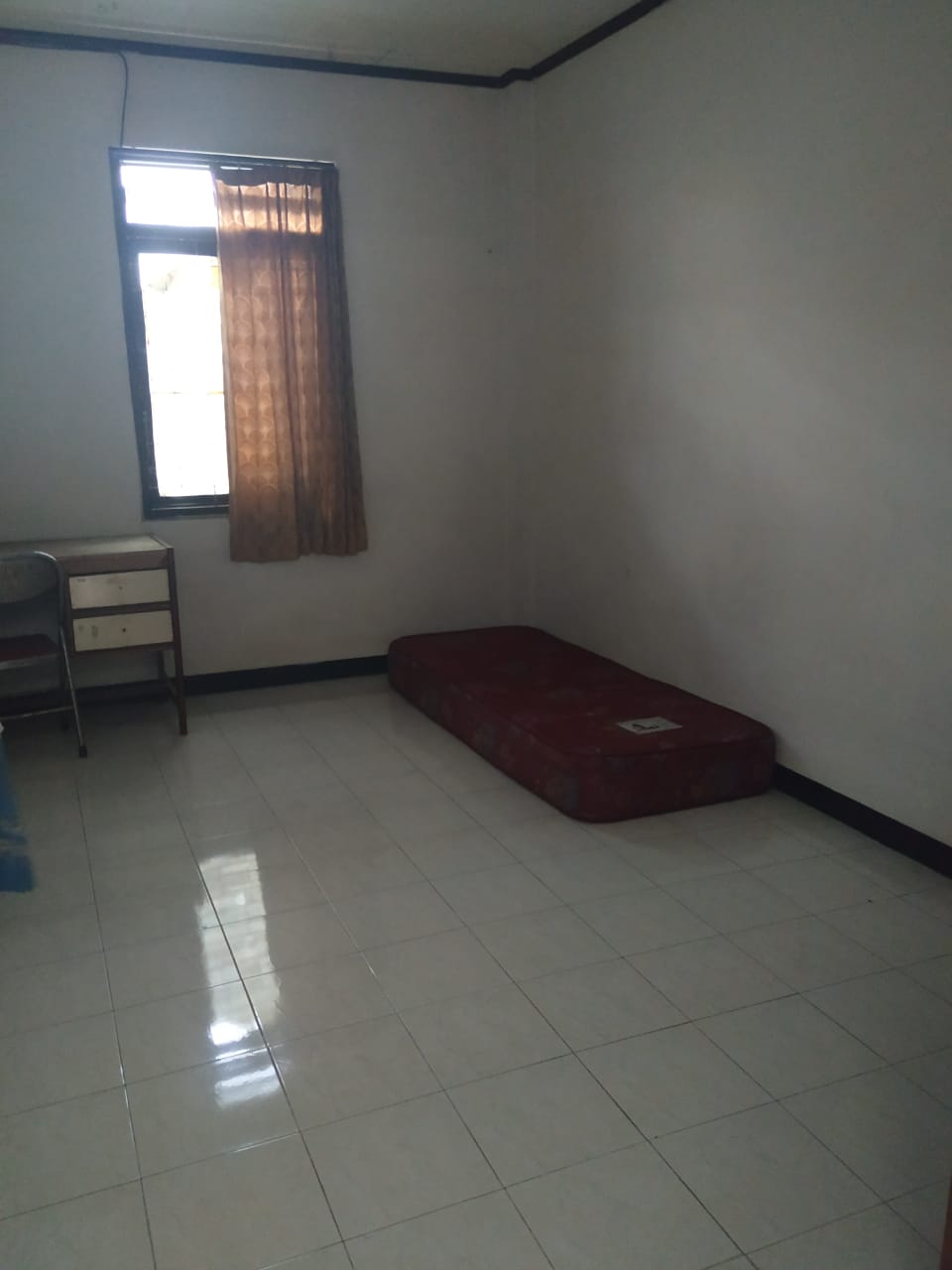 kost indrarini Image