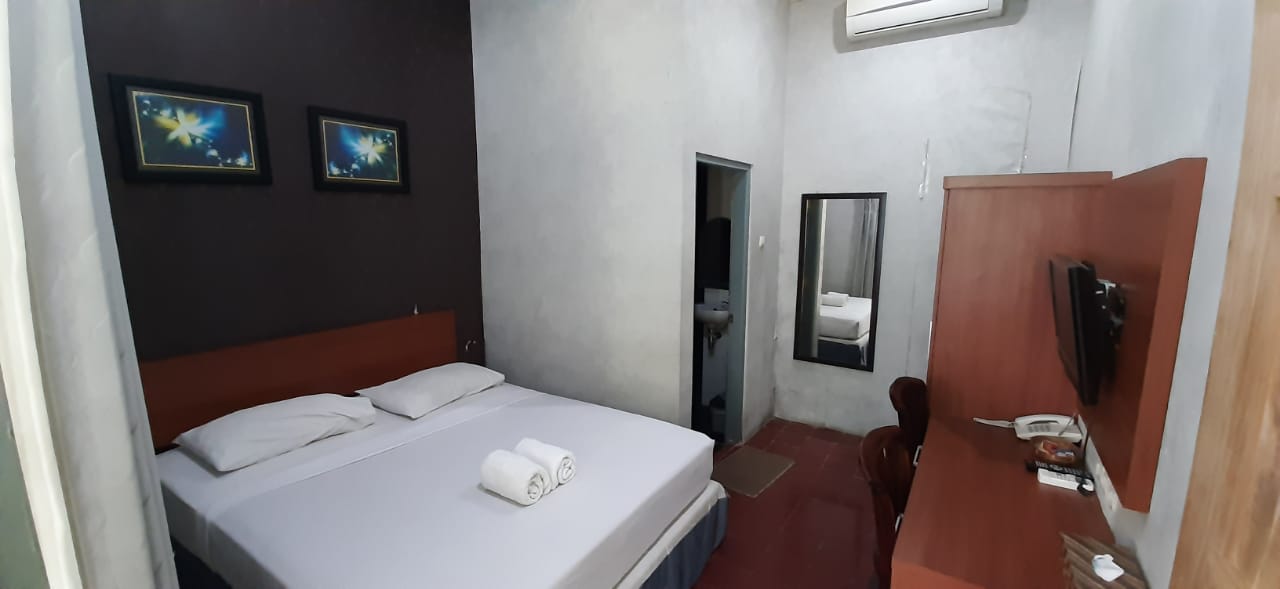 Ndalem Mantrigawen Image