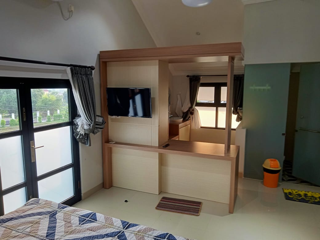 Bunga Jepun Rumahku Image