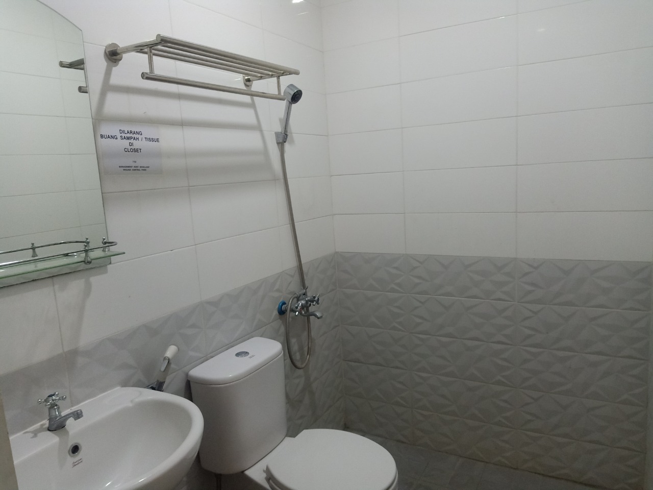 Djuragan Kamar Central Park Wiguna Image