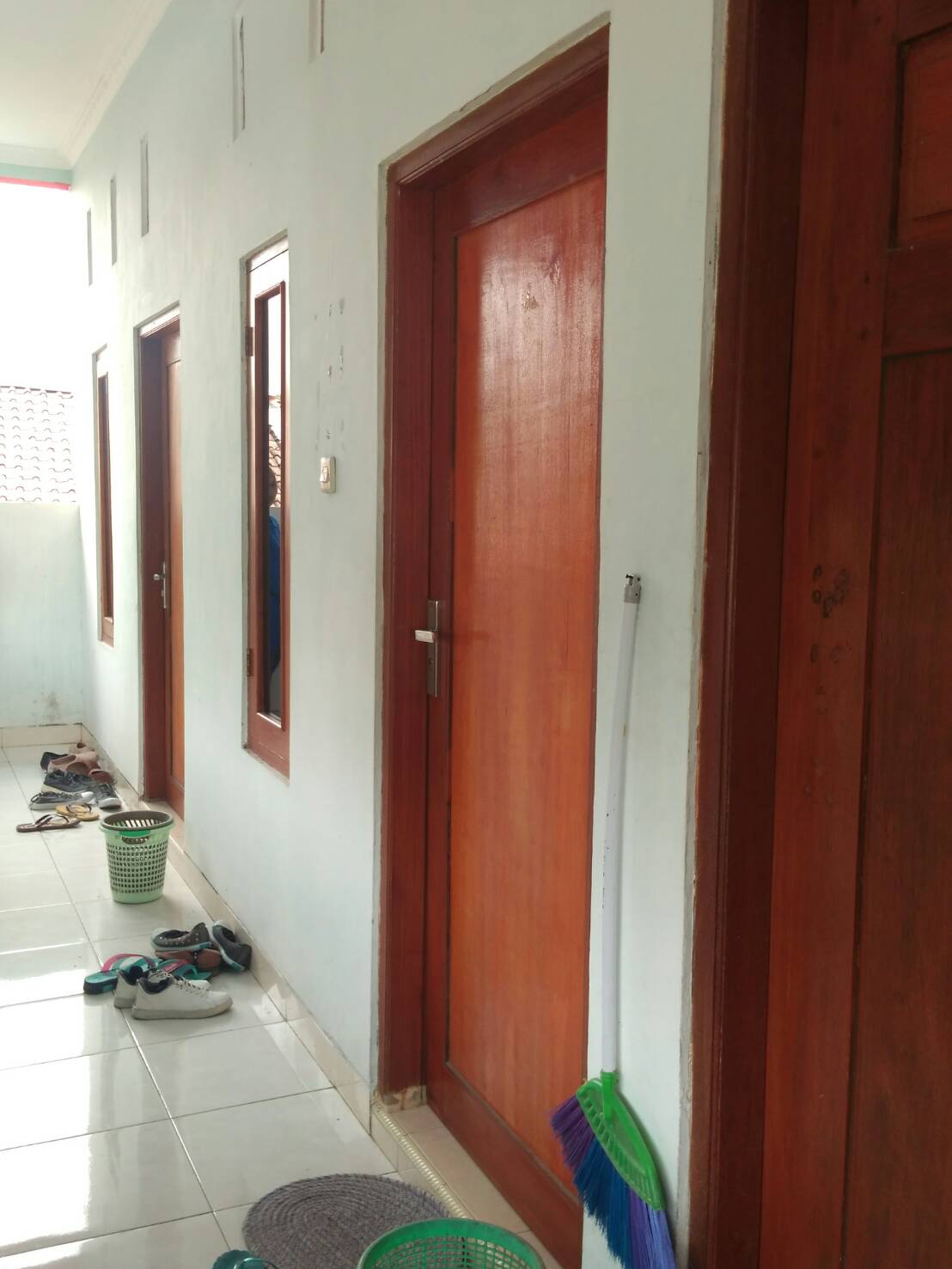 Kost Putri Puri Hinggil Image