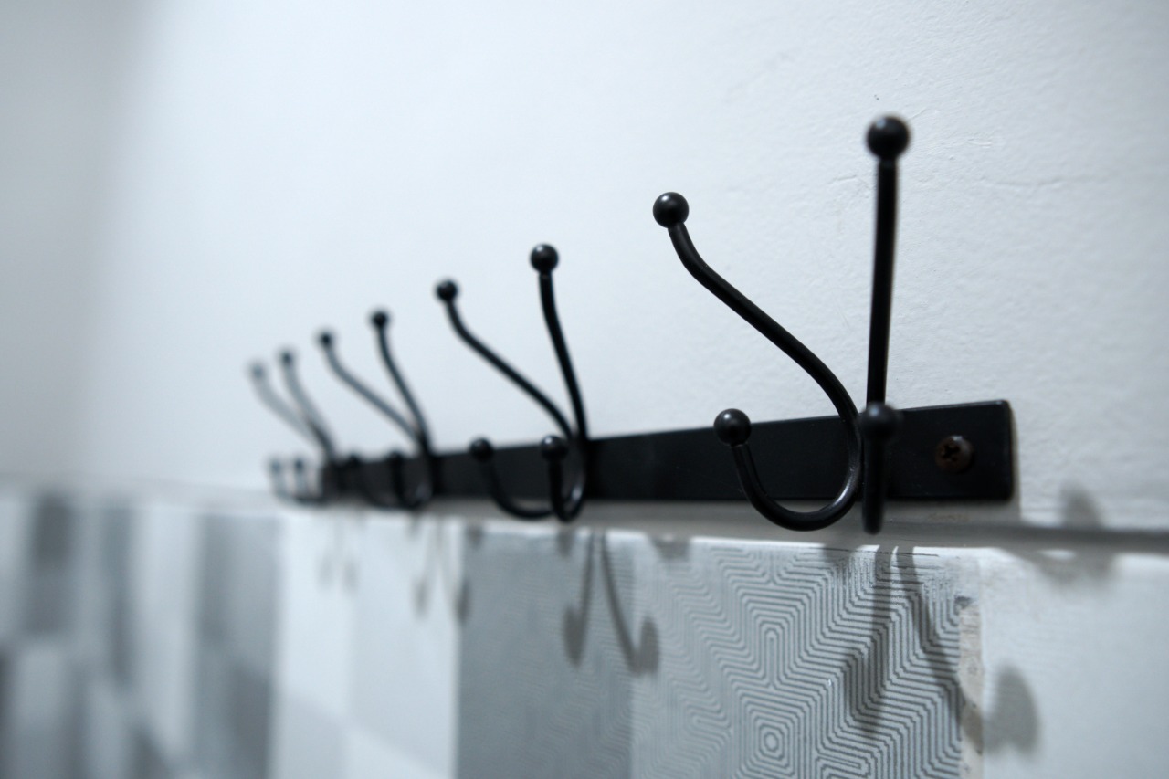 Djuragan Kamar Nogotirto Image