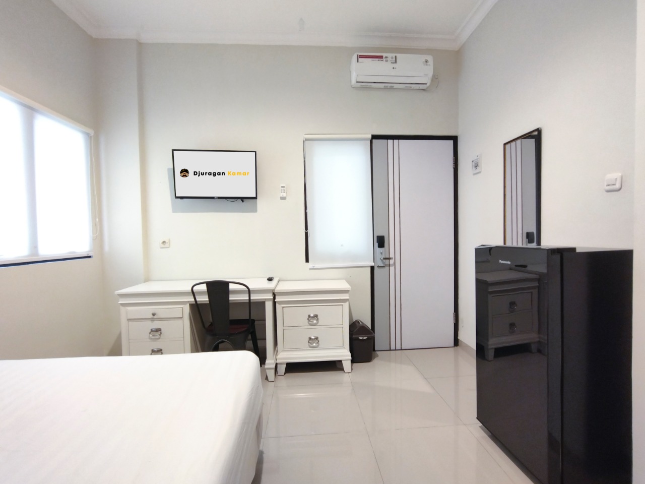 Djuragan Kamar Bandahara Image