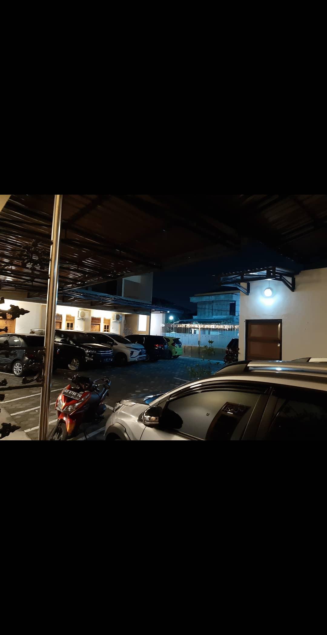 Lusa home syari'ah kost esklusif Image